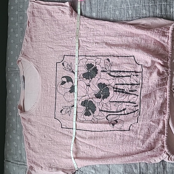 Arianna by Howard's Purple Knit and Linen Framed Pansy Flowers Top Size X-Large - Picture 9 of 10